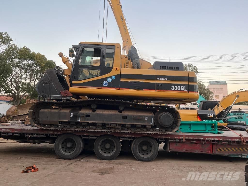 CAT 330 B L Rupsgraafmachines