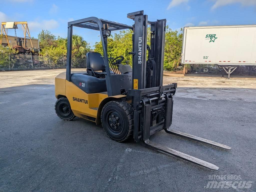 Shantui SF 30 Heftrucks overige