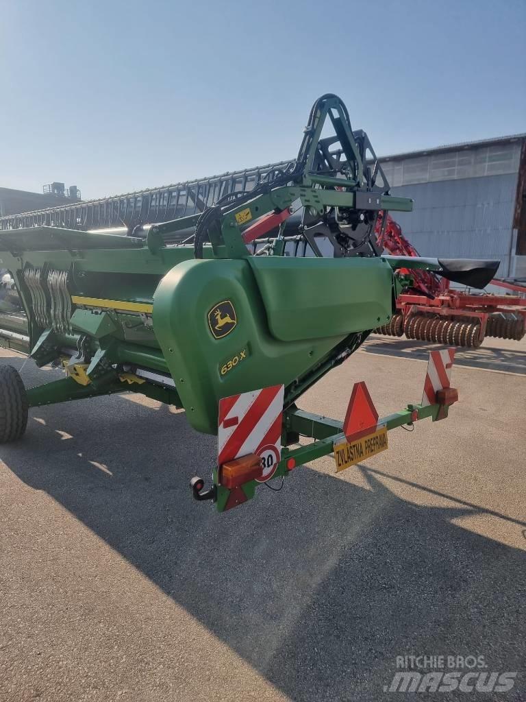 John Deere T 670 i Maaidorsmachines