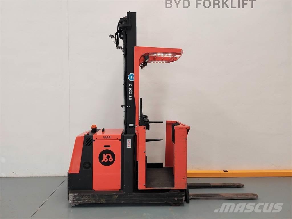 BT OME100M Orderpicker voor hoog niveau