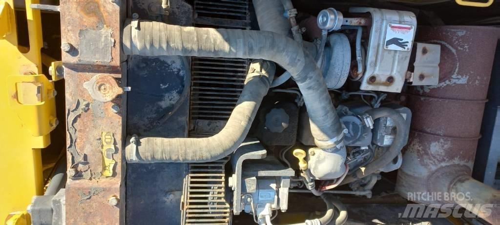 Komatsu PW 160-7 Wielgraafmachines