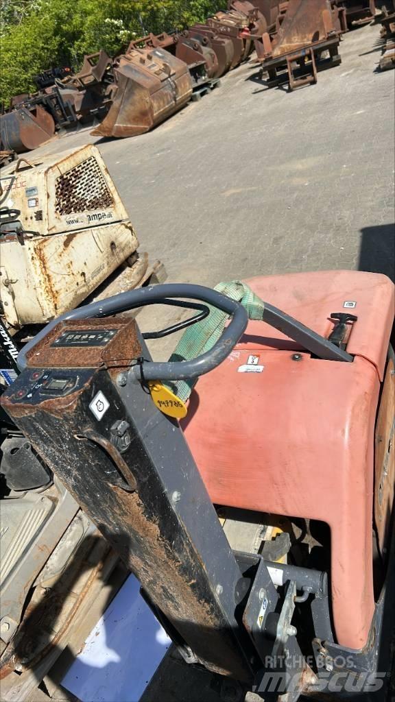 Husqvarna LG504 Trilmachines