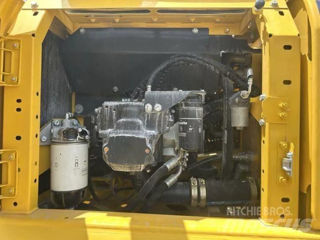 Komatsu PC 240-8 Rupsgraafmachines
