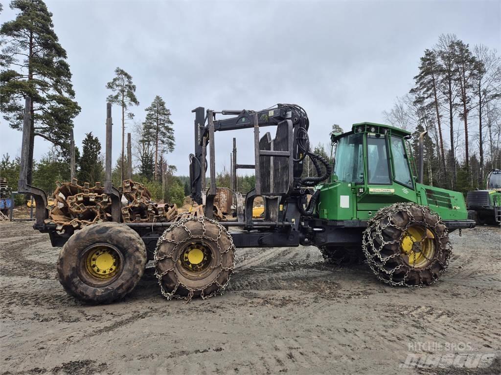 John Deere 1110D Uitrijwagens