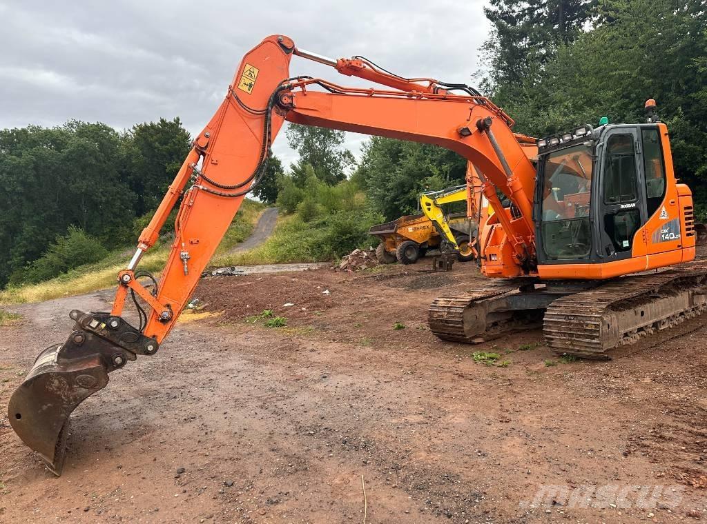 Doosan DX 140 LCR-3 Rupsgraafmachines