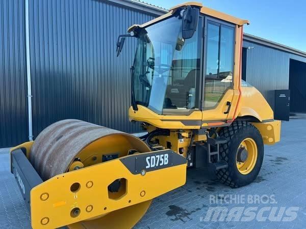 Volvo SD 75 B Trilrolwalsen