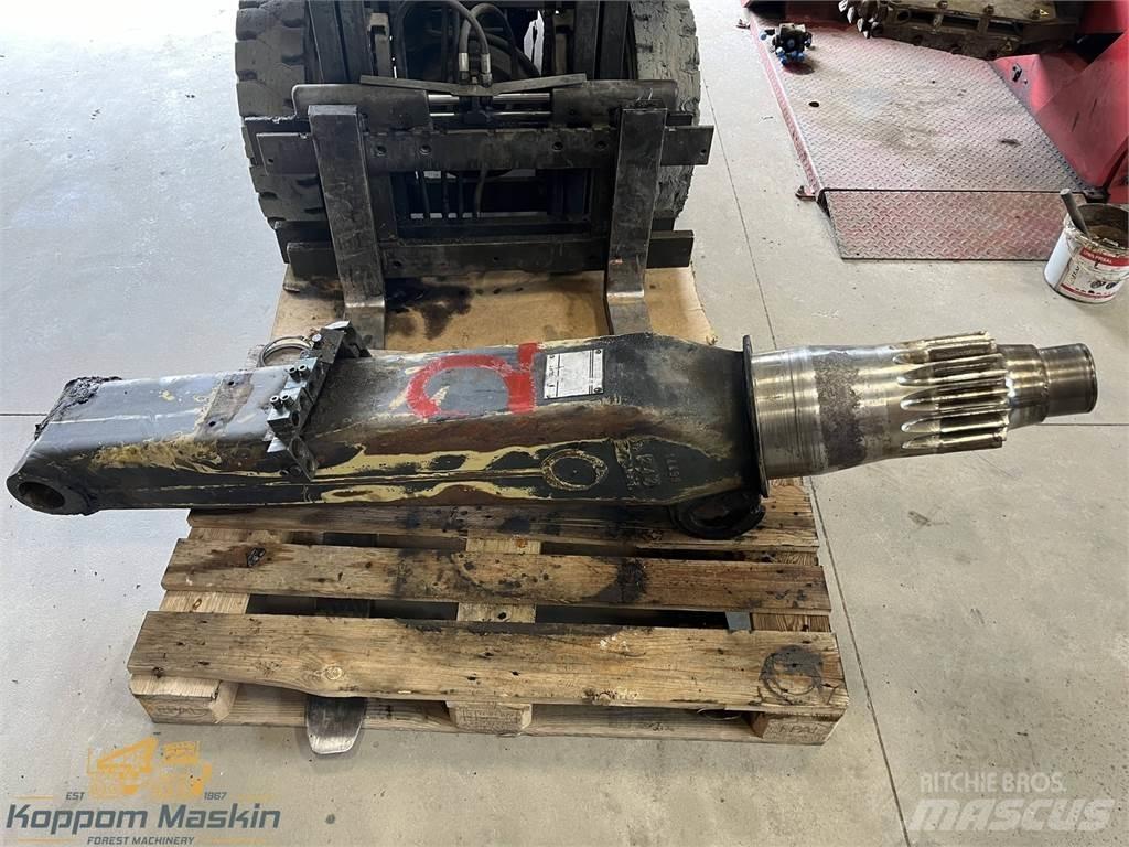 Loglift F71 Uitrijwagenkranen