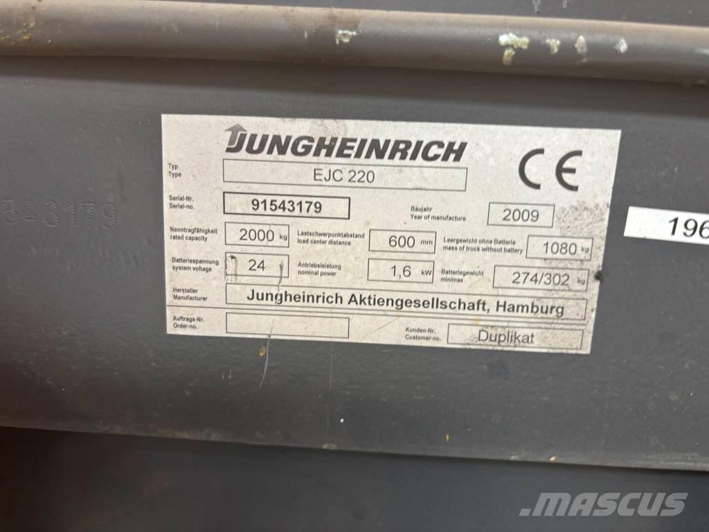 Jungheinrich EJC220 Meeloop stapelaar