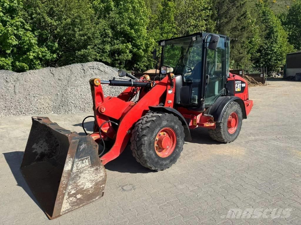 CAT 906M Wielladers