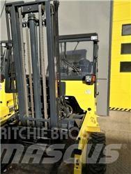 Moffett M8 35.3 Vorkheftruck voor zwaar terrein