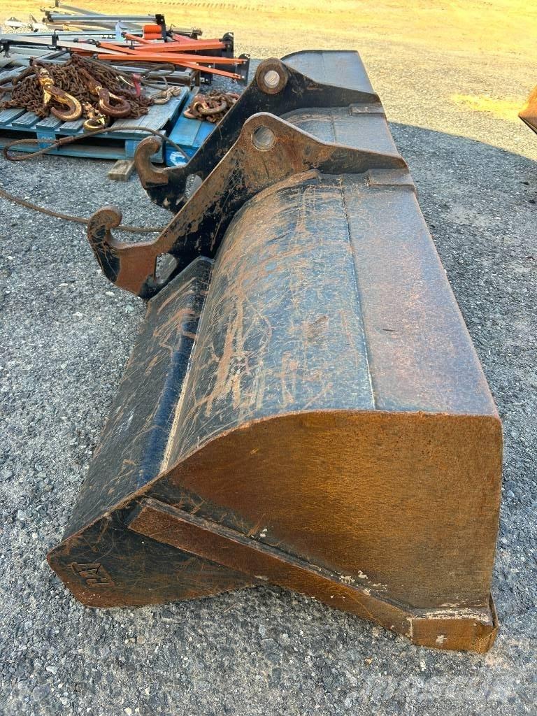 CAT 420F2 IT Graaf-laadcombinaties