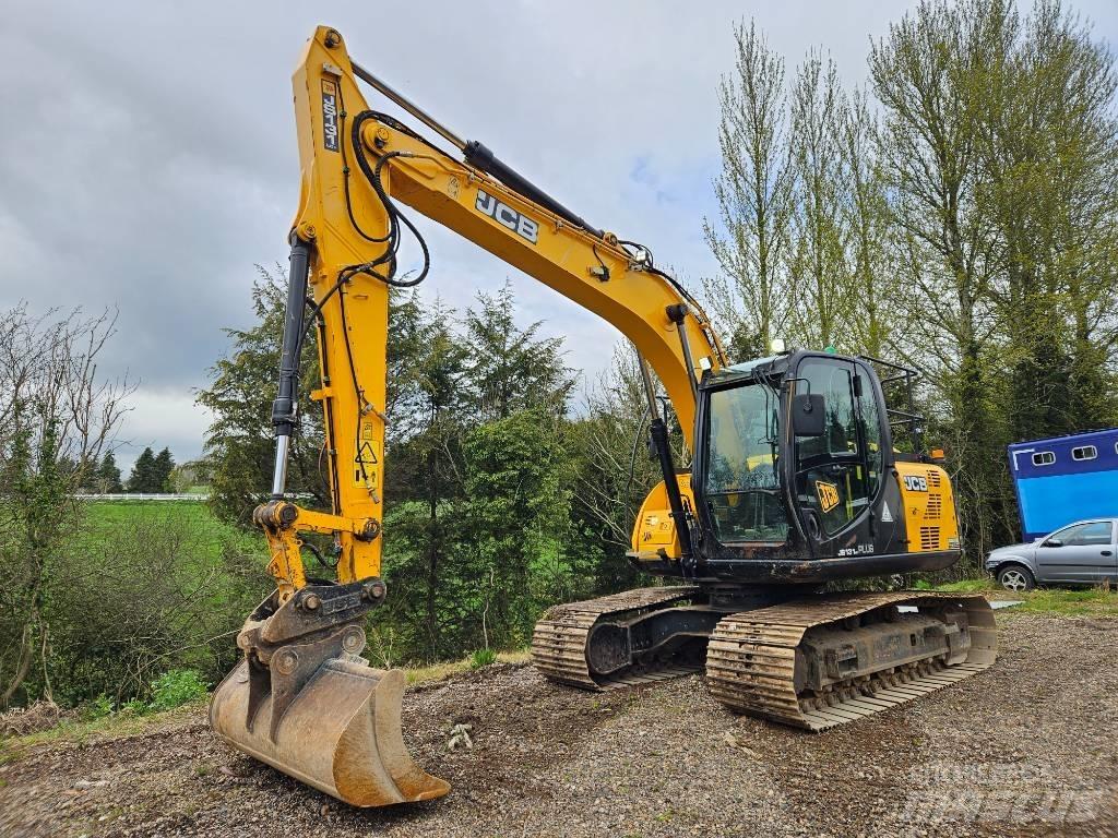 JCB JS 131 LC Rupsgraafmachines