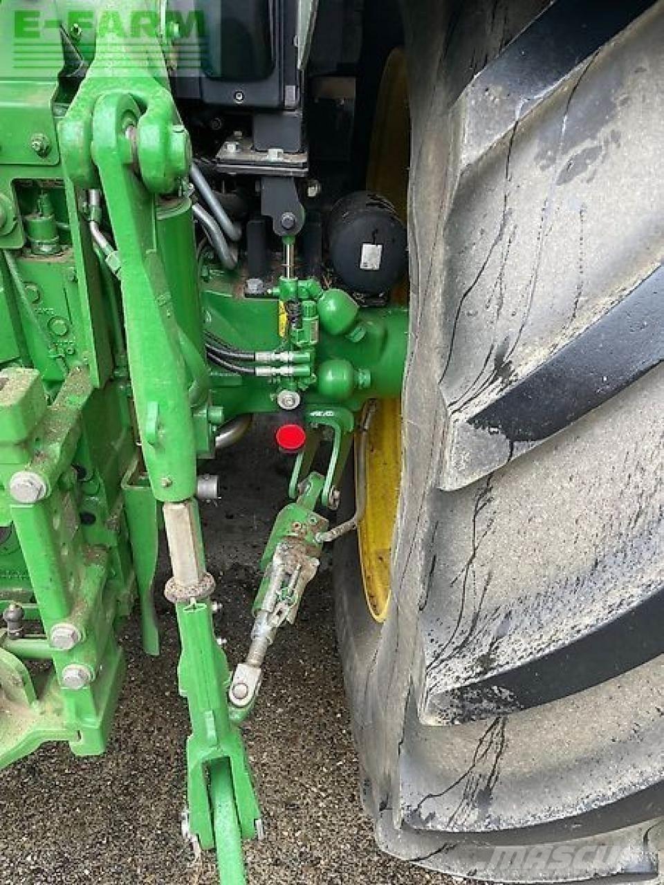 John Deere 6155r Tractoren
