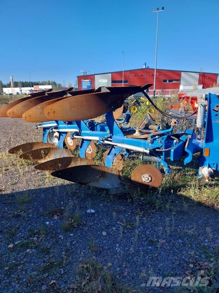 Överum CX 4975 teräs Wentelploegen