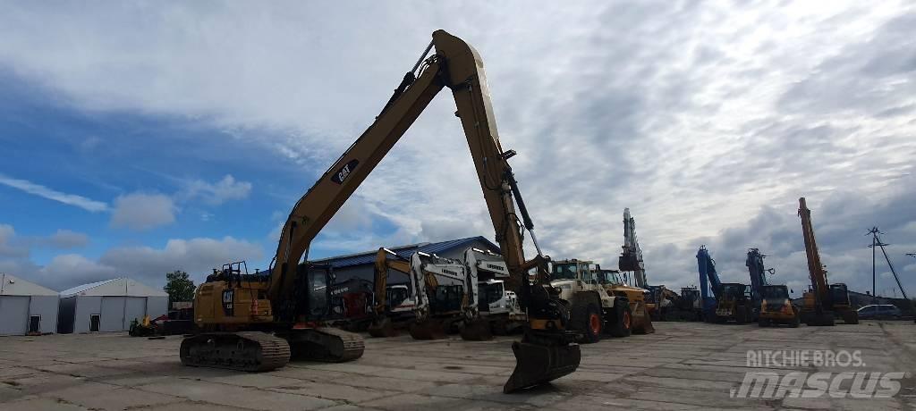 CAT 330 FLN Long Reach Graafmachines