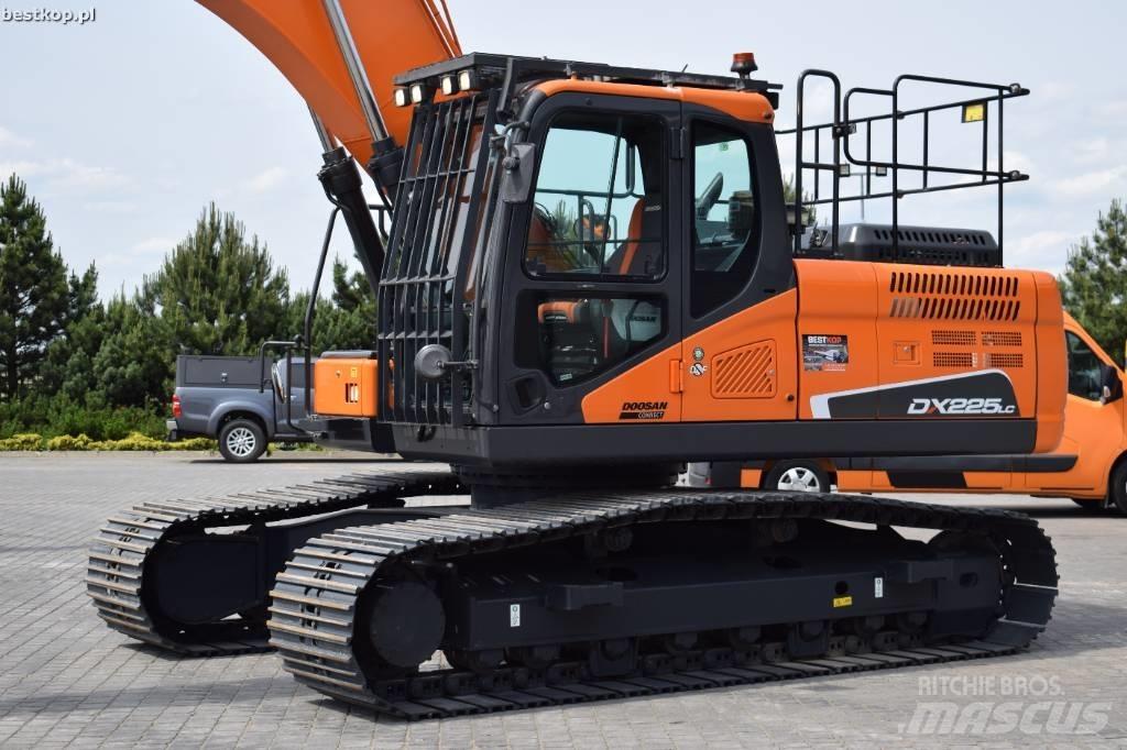 Doosan DX 225 LC-5 Rupsgraafmachines