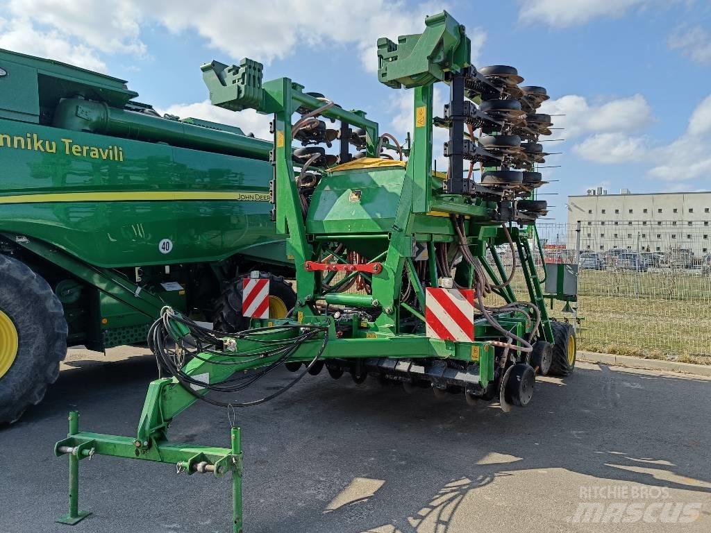 John Deere 750 A Zaaimachines