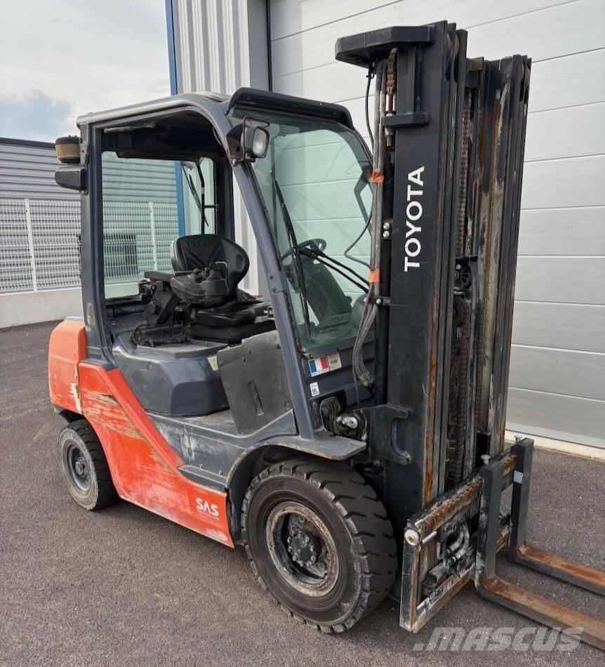 Toyota 8 FDF 25 Diesel heftrucks