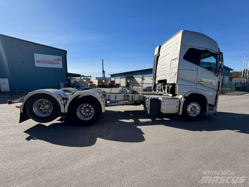 Volvo FH 16 750 Chassis met cabine
