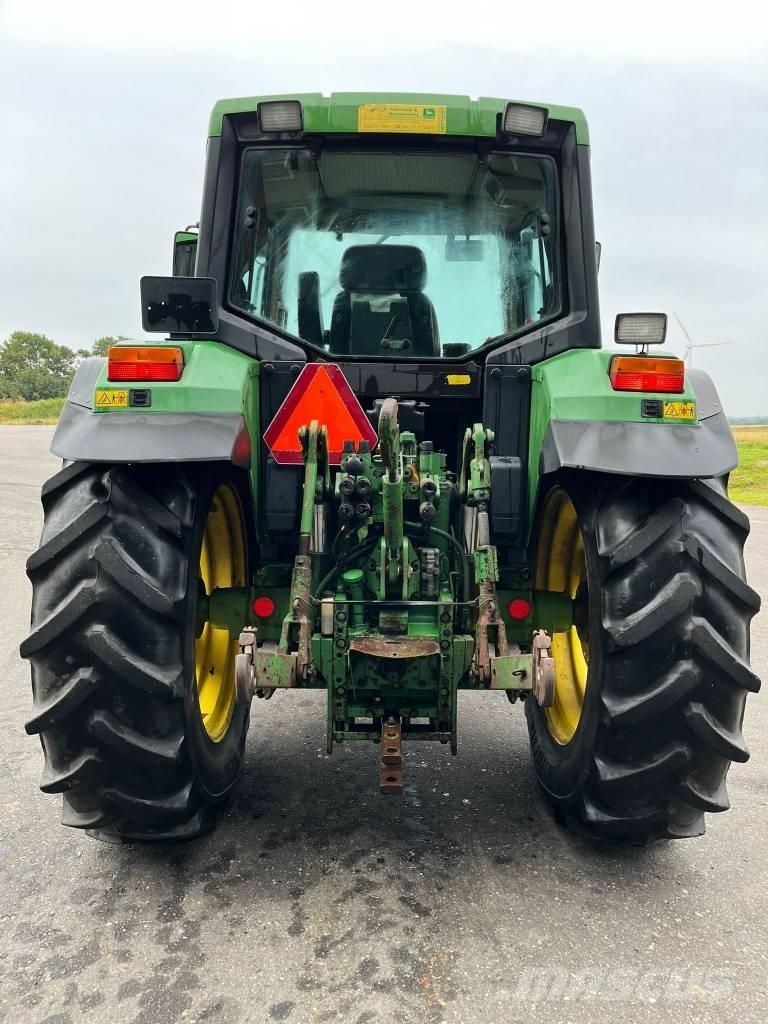 John Deere 6400 Tractoren