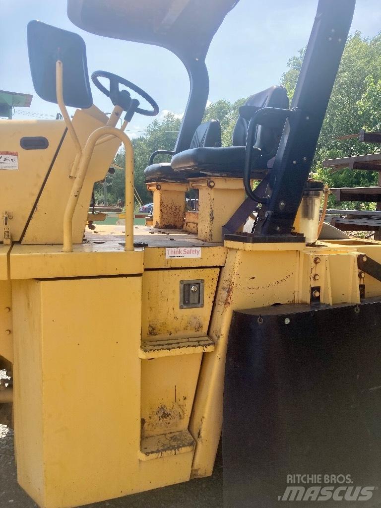 Sakai GW 750-2 Asfaltafwerkmachines