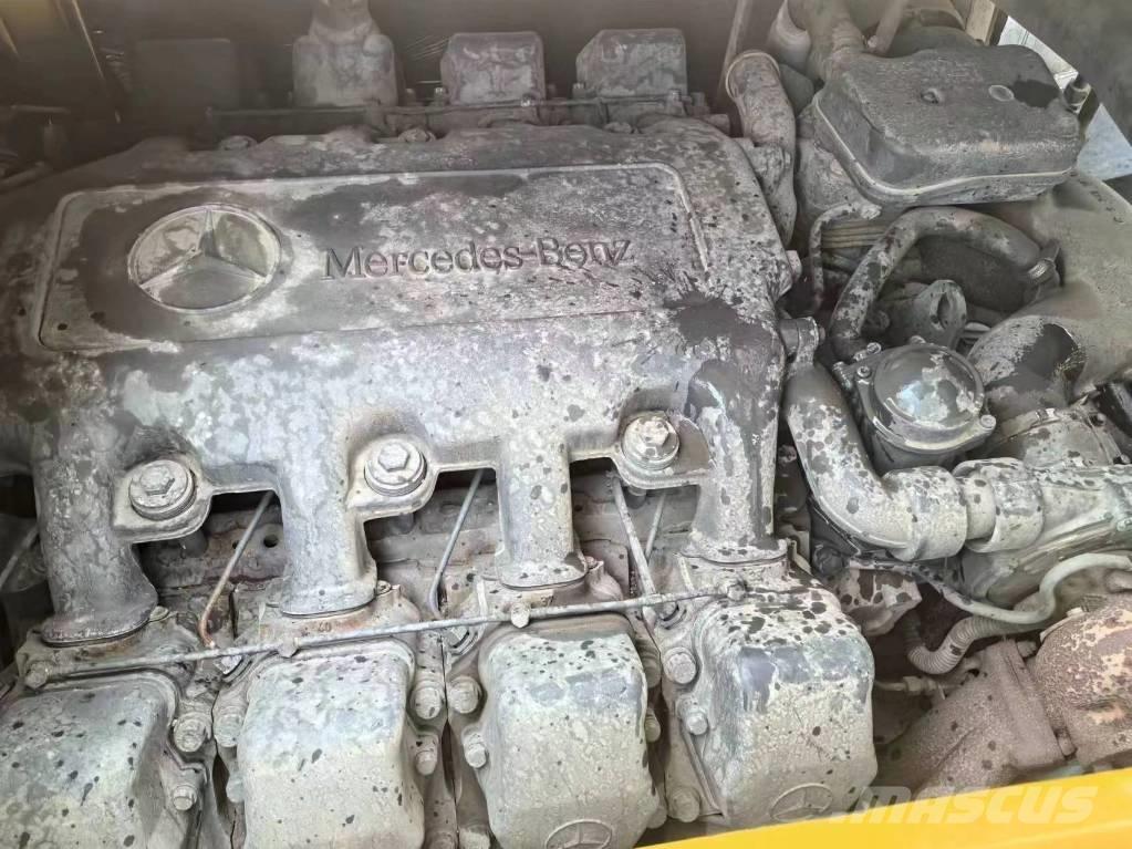XCMG XCT240 Ruw terrein kranen