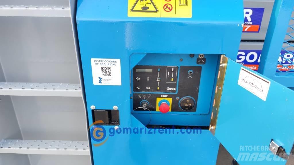 Genie GS 4390 RT Schaarhoogwerkers