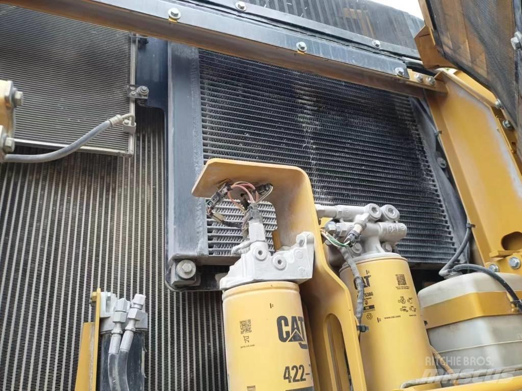 CAT 340 D L Rupsgraafmachines