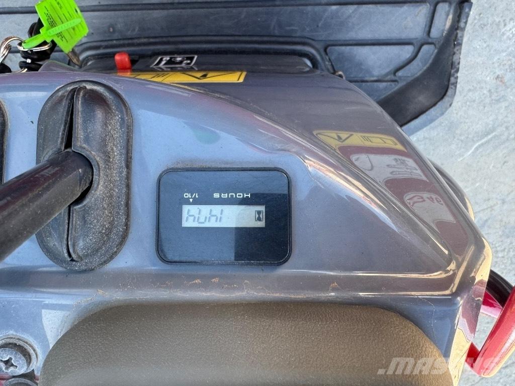 Yanmar SV08 (1F994) Minigraafmachines < 7t