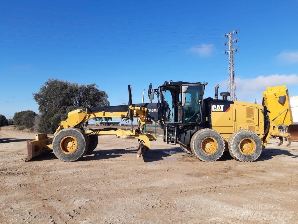 CAT M 140 M 2 Graders