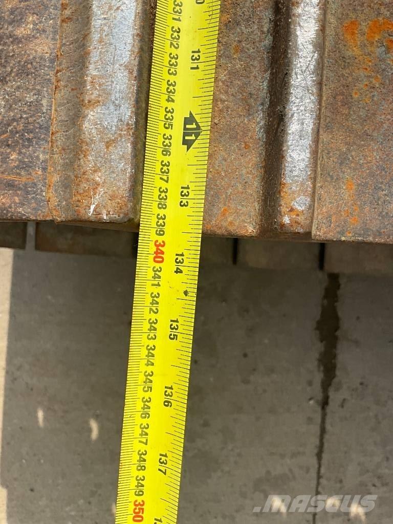 Hitachi ZX 250 LC-6 Long Reach Graafmachines