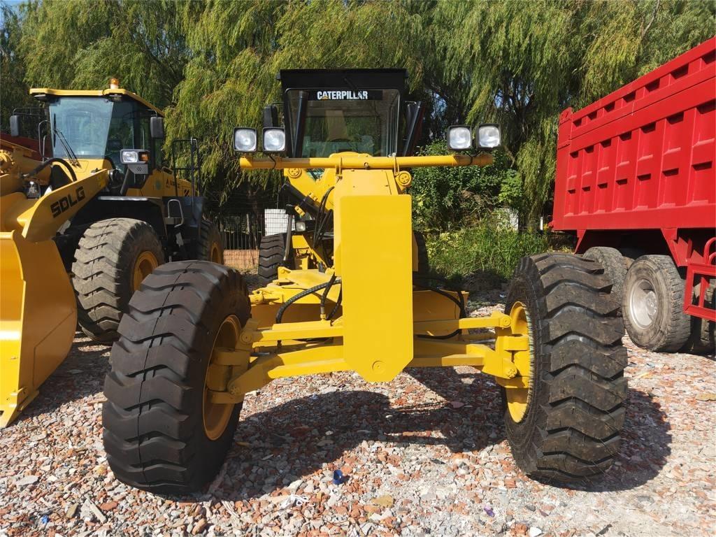 CAT 140 K Graders