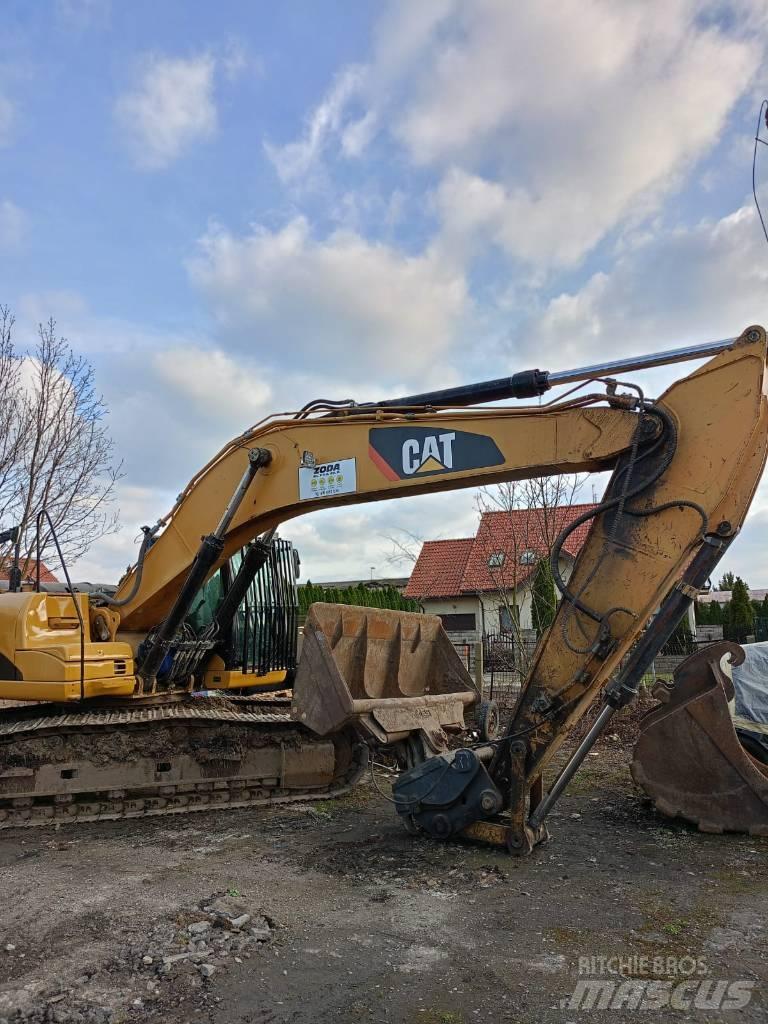 CAT 329 LN Rupsgraafmachines