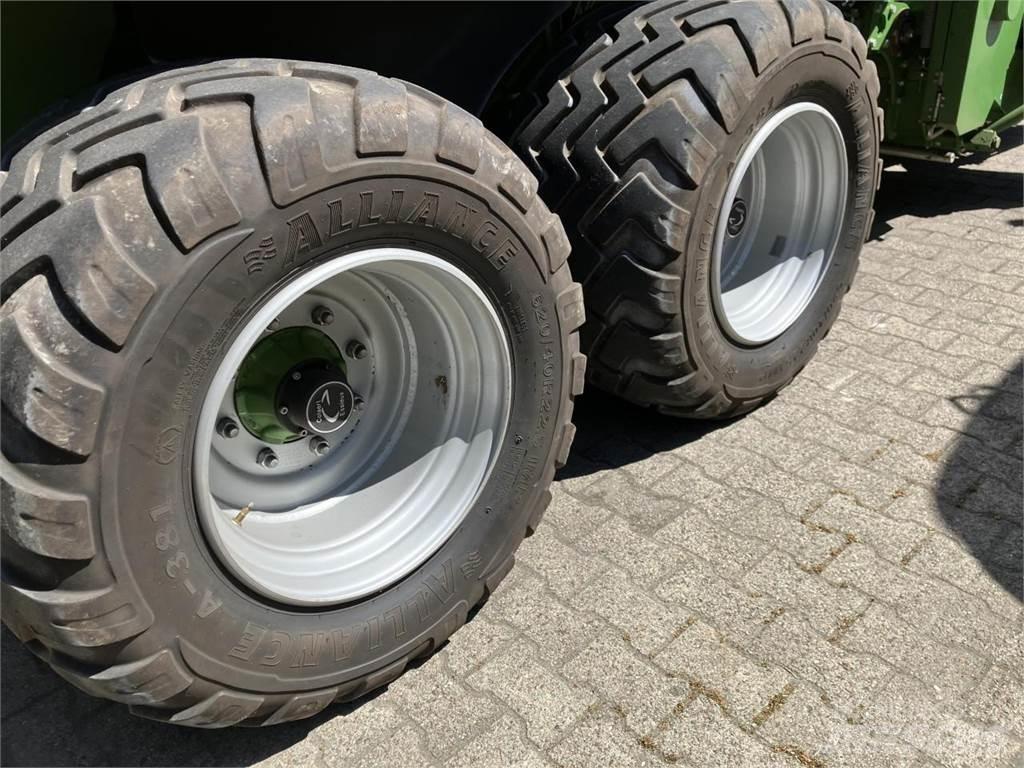 Krone BP 1270 XC Vierkante balenpers