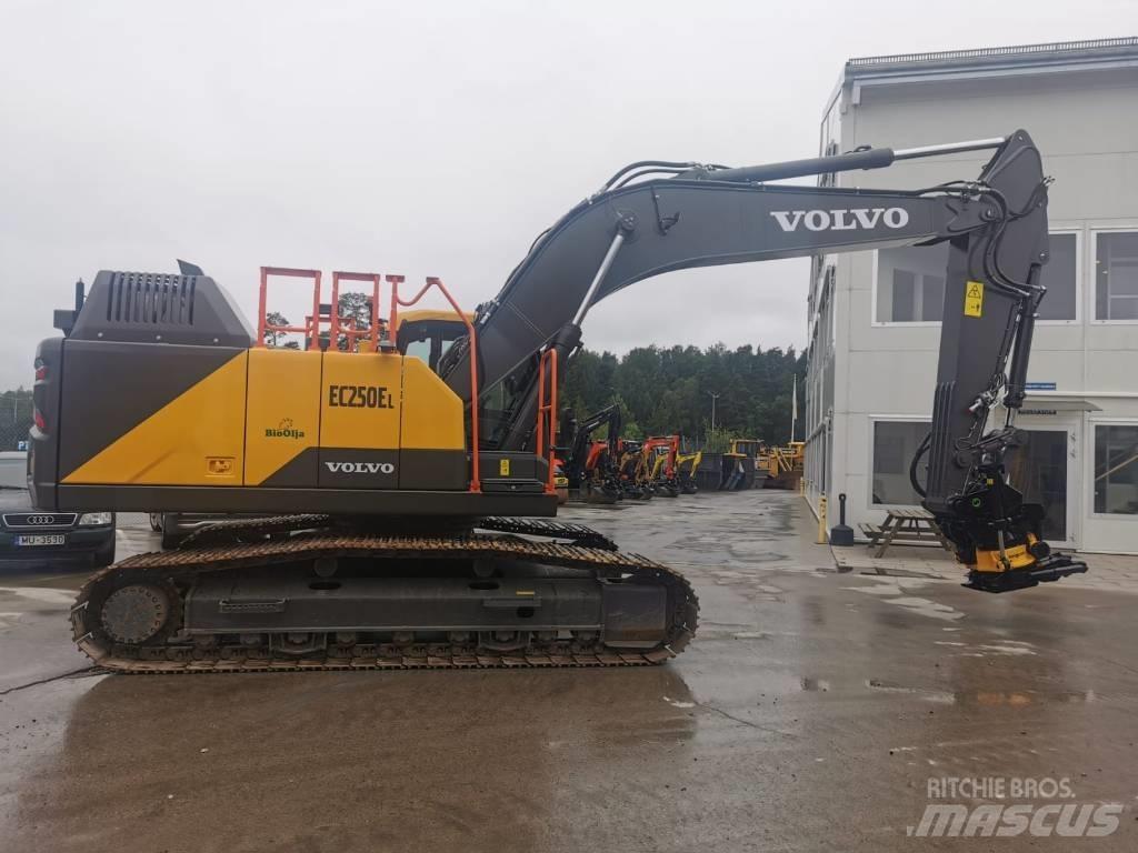 Volvo EC250EL Rupsgraafmachines
