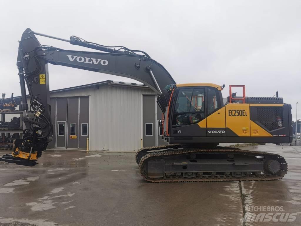 Volvo EC250EL Rupsgraafmachines