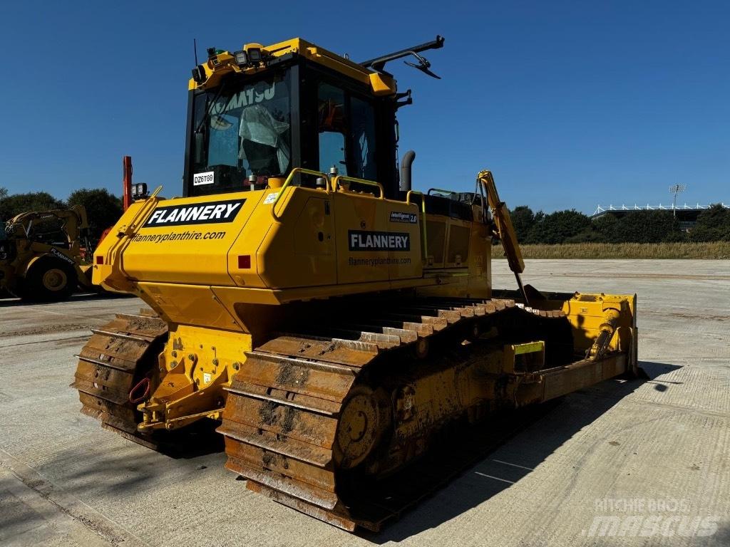 Komatsu D 65 PXi Rupsdozers