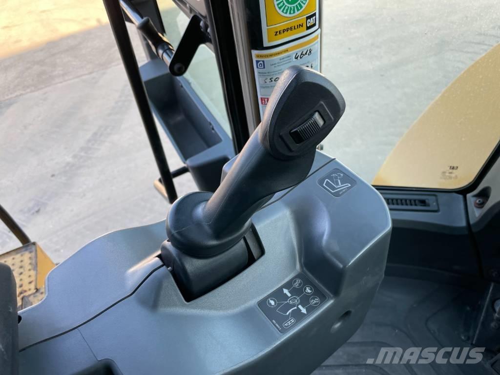 CAT 950M Wielladers