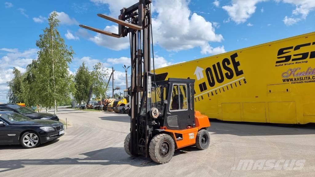 Toyota FD 55 Diesel heftrucks