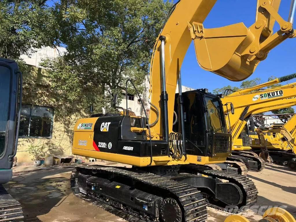 CAT 320 D Rupsgraafmachines