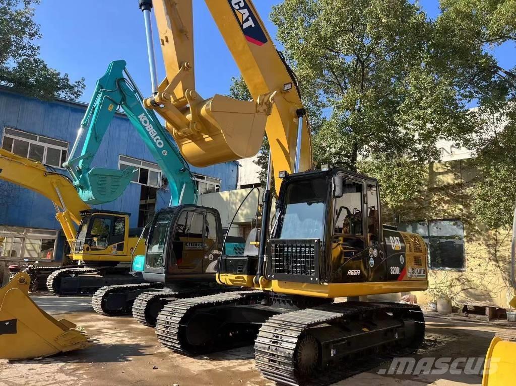 CAT 320 D Rupsgraafmachines