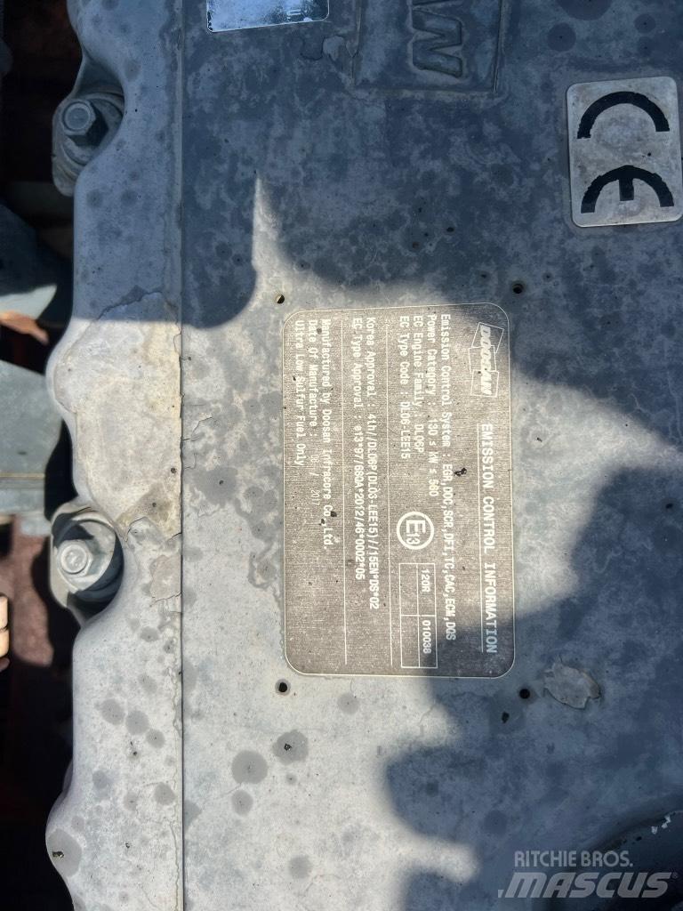 Doosan DX 140 W-5 Wielgraafmachines