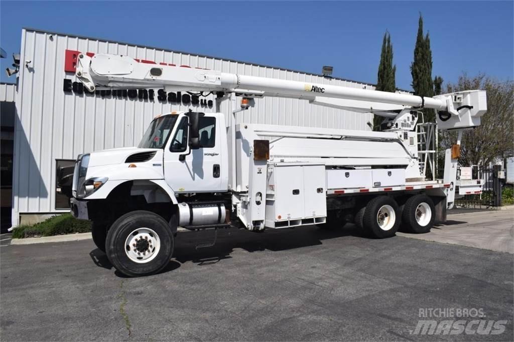 Altec AM900-E100 Auto hoogwerkers