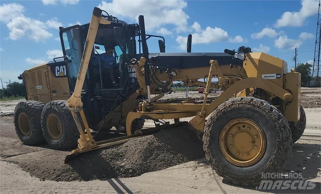 CAT 120M2 AWD Graders