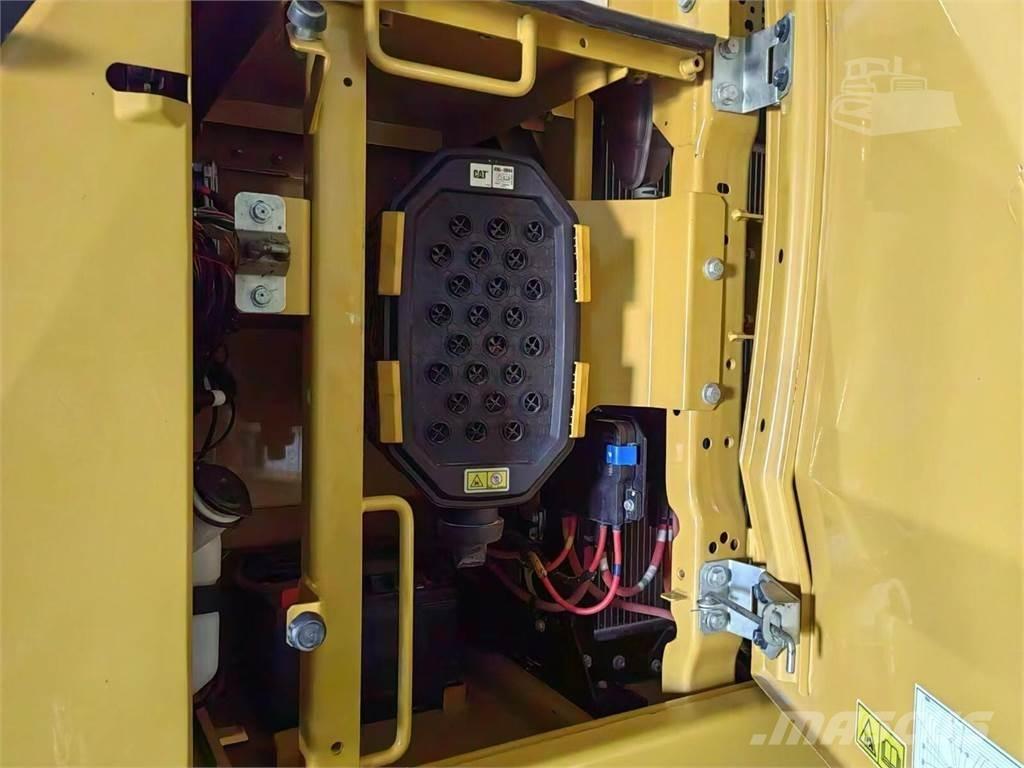 CAT 330 Rupsgraafmachines
