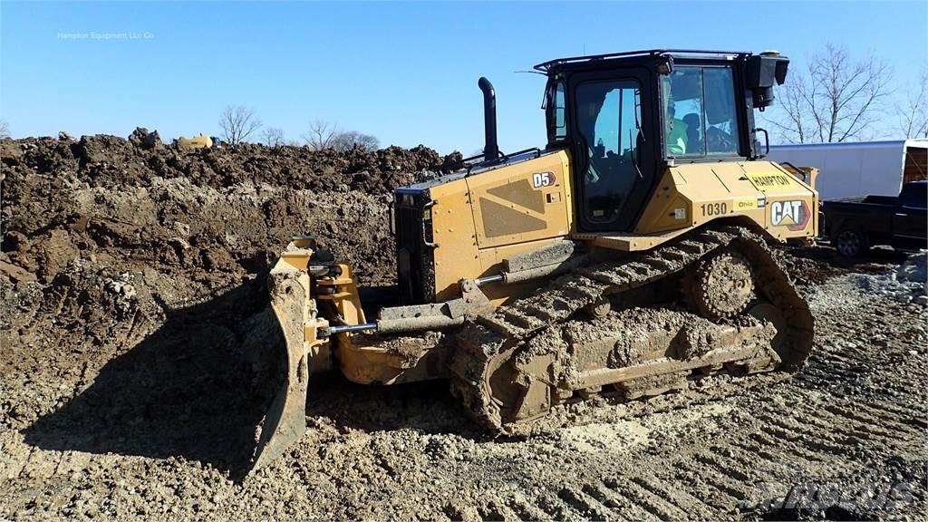 CAT D5 Rupsdozers