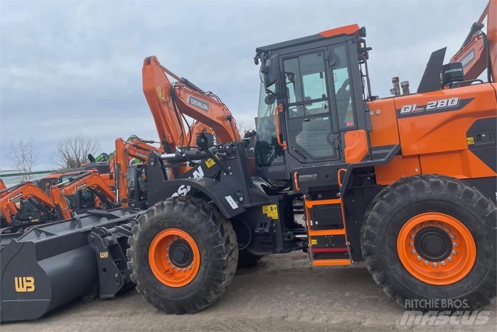 Develon DL280-7 Wielladers