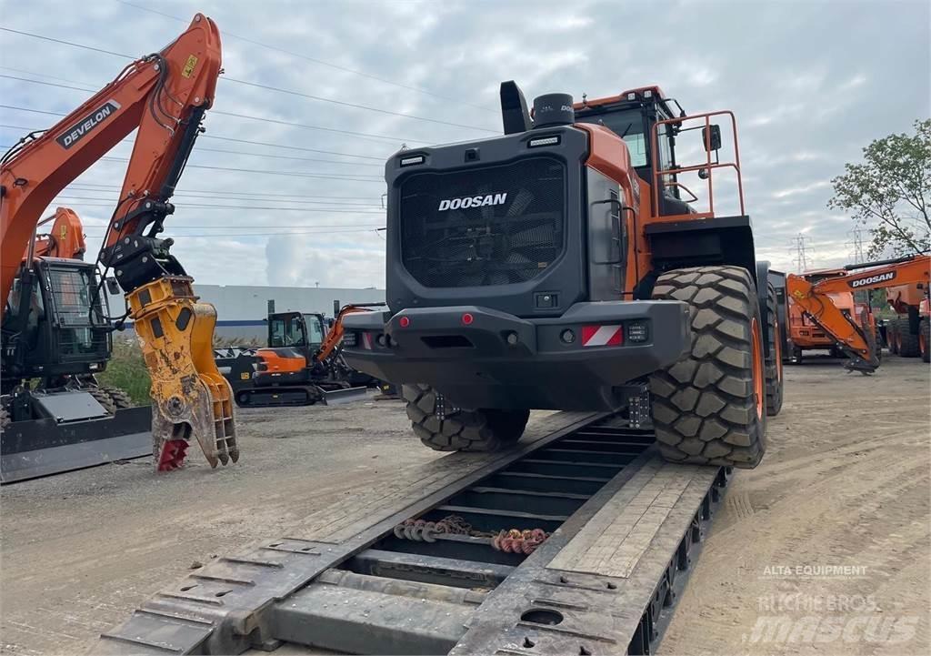 Develon DL580-7 Wielladers