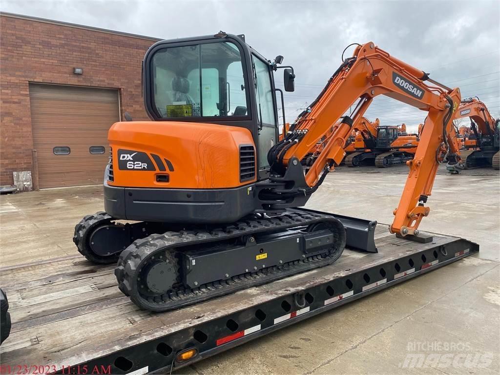 Develon DX62R-3 Rupsgraafmachines