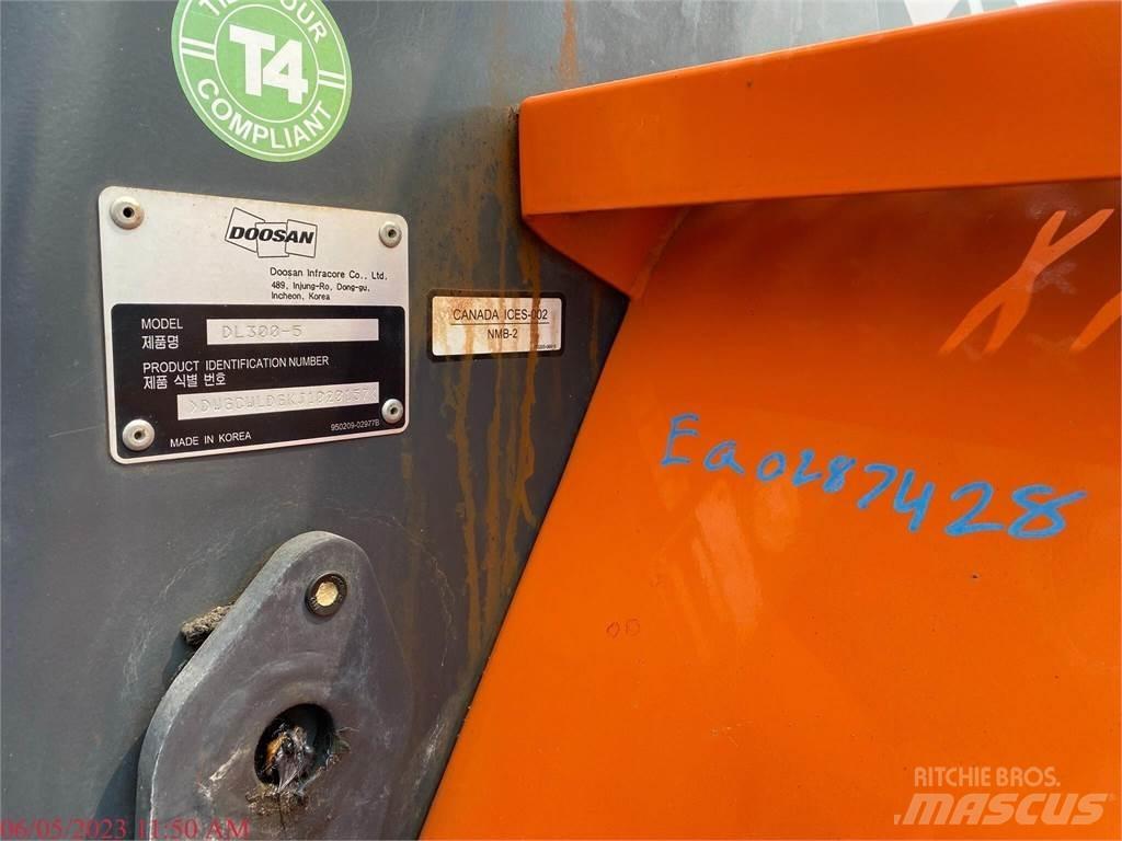 Doosan DL300-5 Wielladers
